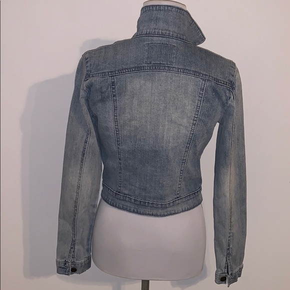 💕SOLD💕 Jean Jacket - Picture 3 of 3